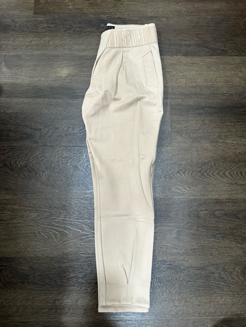 Lime and Vine Slim Stretch Jogger Pants in Beige